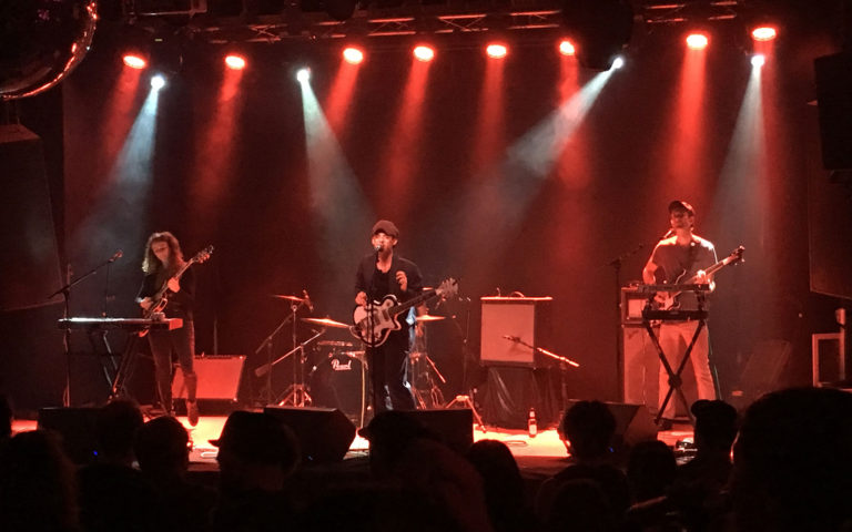 Clap Your Hands and Say Yeah en Gijón