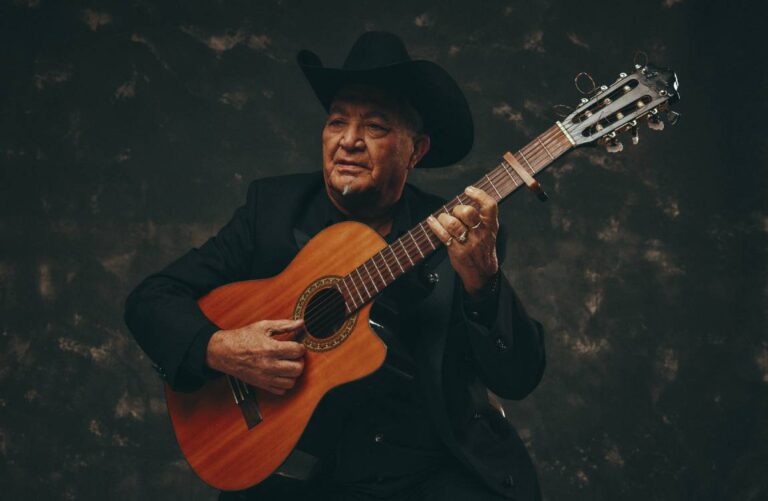 Gijón parada del world tour de Eliades Ochoa