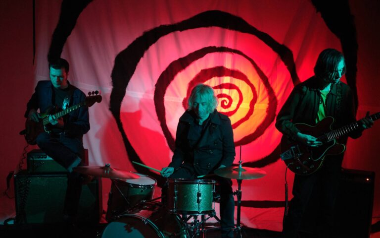 Little Barrie presentan Gravity Freeze en Asturias