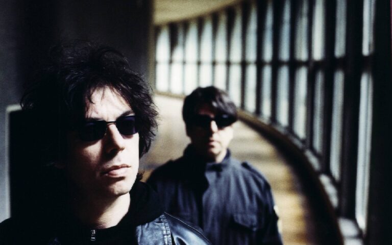 Echo and The Bunnymen en La Playa de Poniente de Gijón